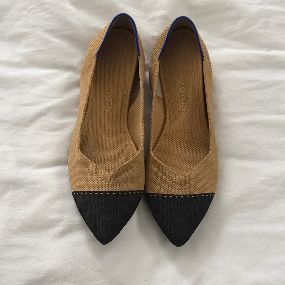 Rothy's Tan and Black Pointed Flats